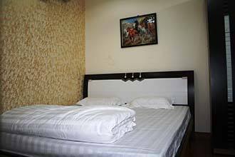 Hotel Kayanaat, Noida 5